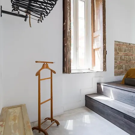 Casa Dei Mille Naples