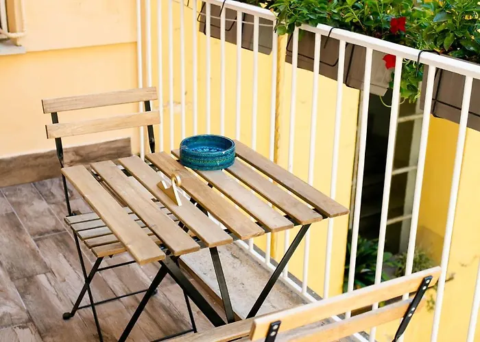 Casa Dei Mille * Неаполь