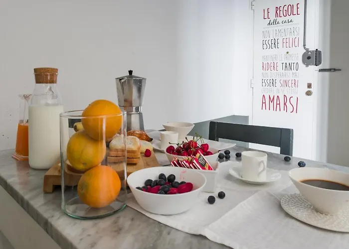 Casa Dei Mille Неаполь