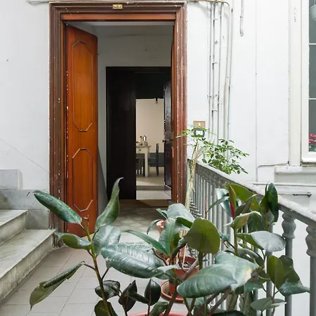 Casa Dei Mille *
