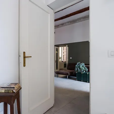Casa Dei Mille * Neapel